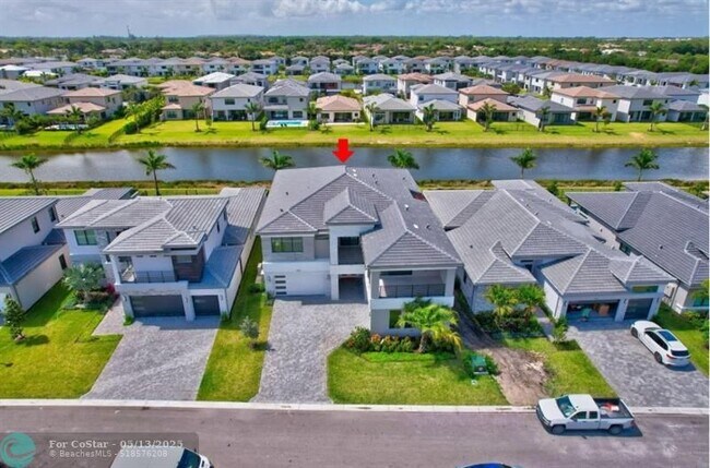 Foto del edificio - 8566 Shoreacres St