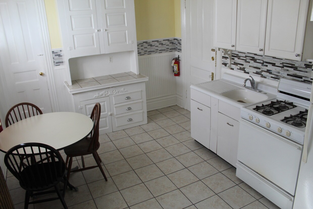 396 S Main St, Phillipsburg, NJ 08865 Apartments in Phillipsburg, NJ