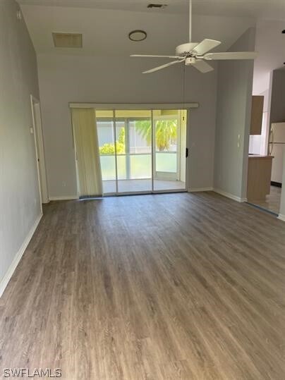 Building Photo - 3654 Sabal Springs Blvd