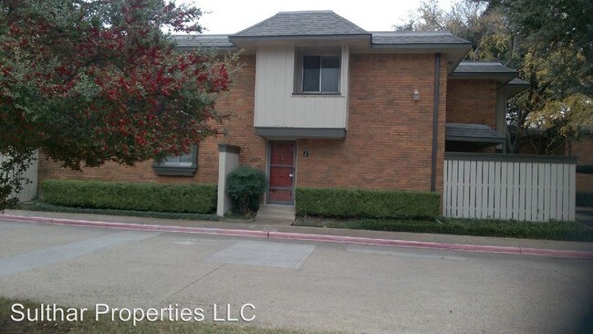 Building Photo - 2812 Lineville Dr