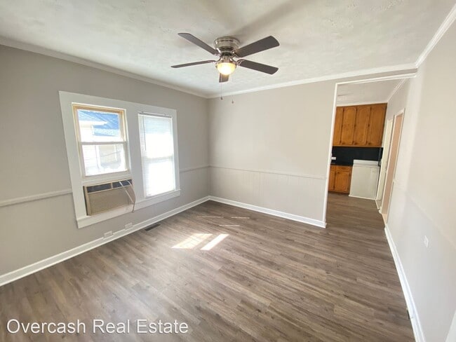Building Photo - 2 br, 1 bath House - 308 Bethpage Rd