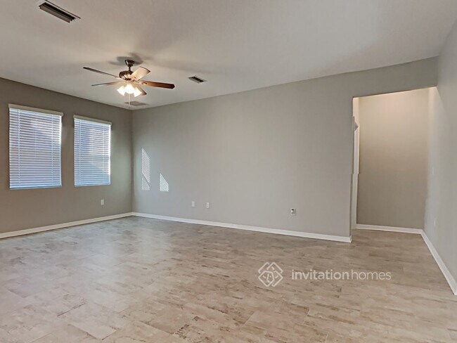 Foto del edificio - 11821 Cara Field Ave