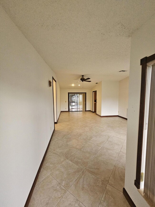 Building Photo - 22687 SW 53rd Ave