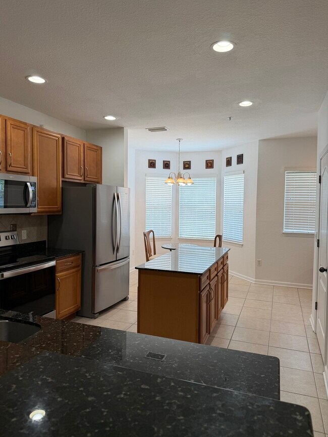 Foto del edificio - 175 Bayberry Cir