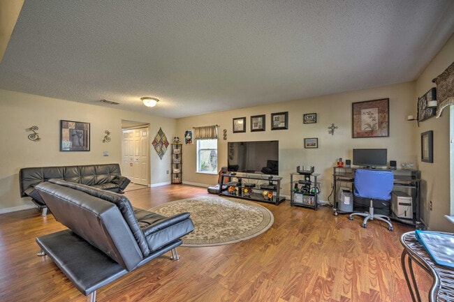 Foto del edificio - 407 Samuel St