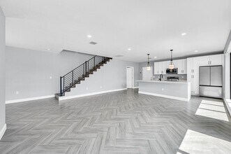 Building Photo - 333 NW 41st St