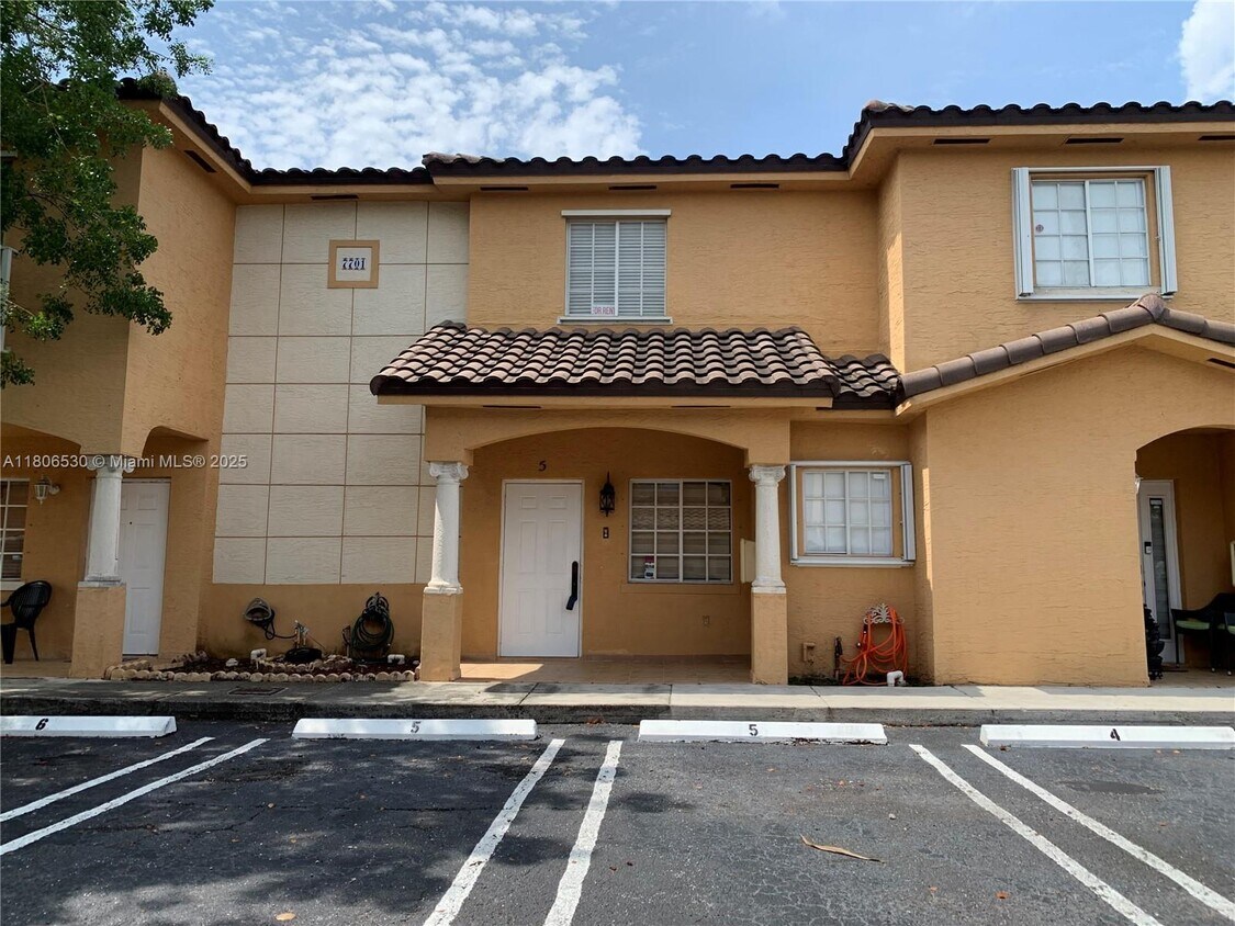 Primary Photo - 7701 W 36th Ave
