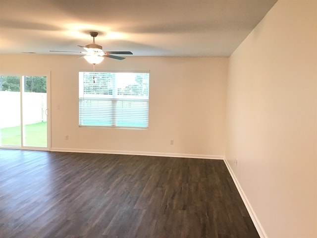 Building Photo - 7208 Brittany Pointer Court