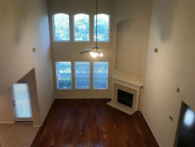 Building Photo - 8318 Golden Harbor