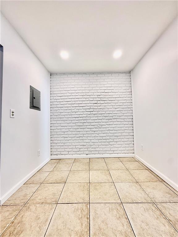 Foto del edificio - 8689 15th Ave