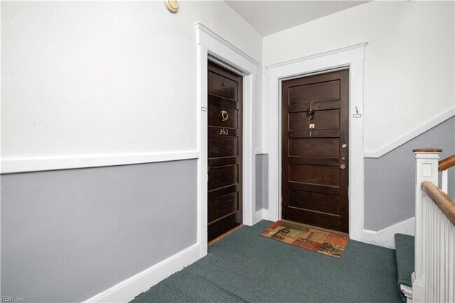 Foto del edificio - 600 W Olney Rd