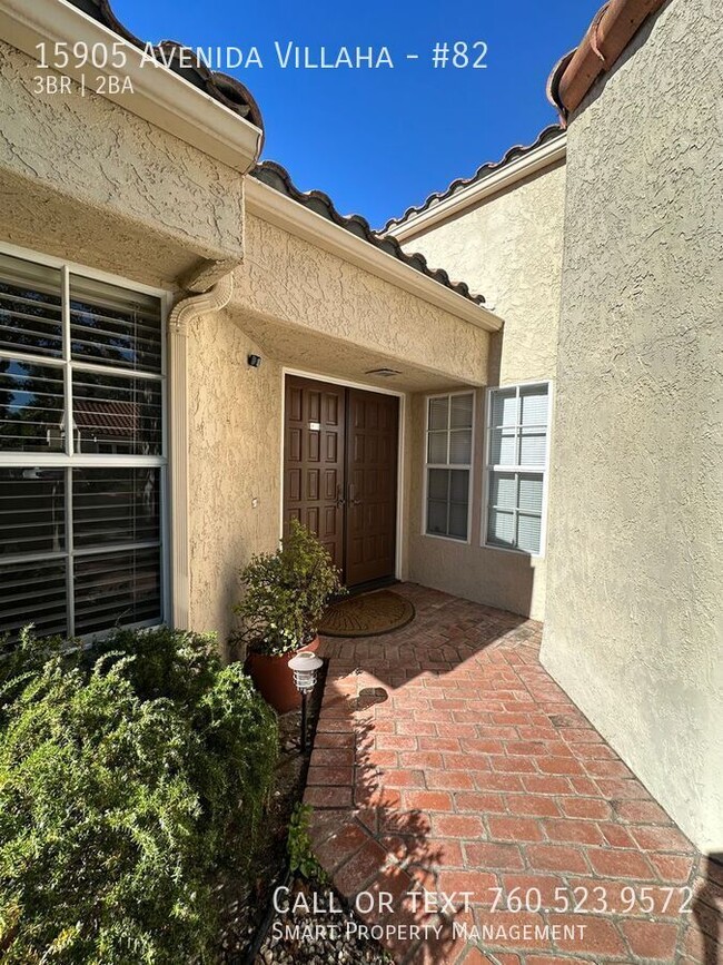 Building Photo - 15905 Avenida Villaha