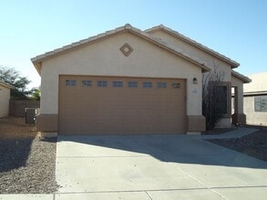 Building Photo - 4469 W Holly Berry Way