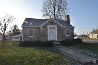 Building Photo - 953 W North St