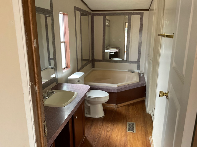 Foto del edificio - 103 Forest Creek Ln