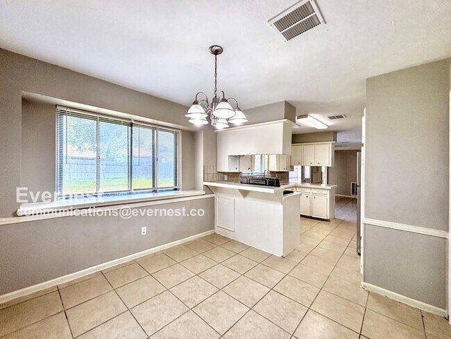 Building Photo - 14419 Roundstone Ln