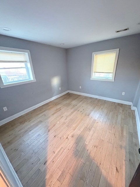 Foto del edificio - 846 48th St NE