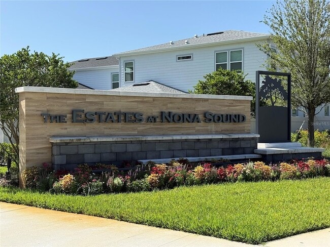 Foto del edificio - 16645 Lone Oak Cir