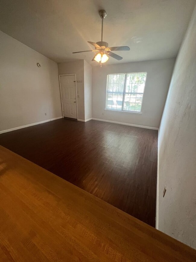 Building Photo - 1848 W Tharpe St
