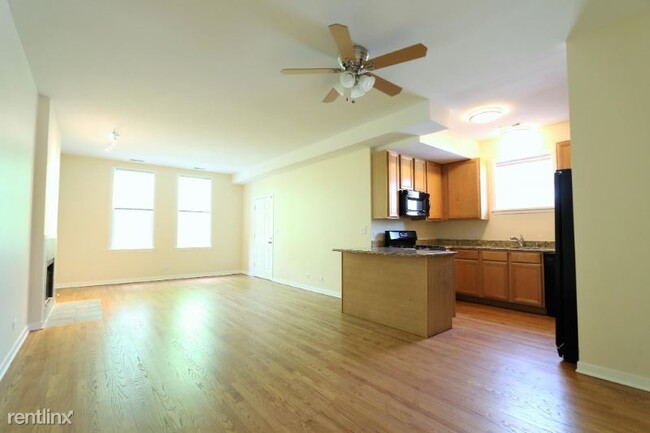 Foto del edificio - 1311 W Fillmore St