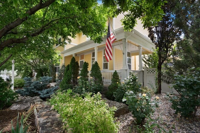 Sip your morning coffee on the wraparound covered porch - 4144 Lost Canyon Drive