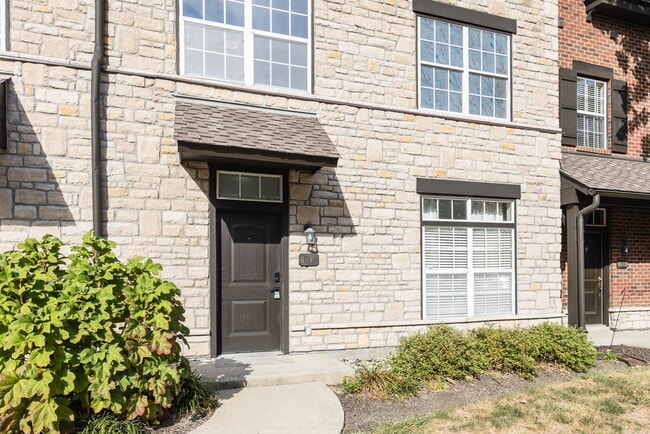 Foto del edificio - 6010 Inishmore Ln