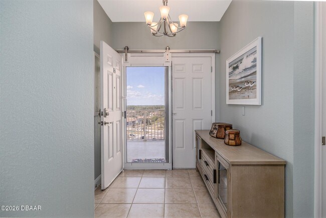 Foto del edificio - 2801 S Ridgewood Ave