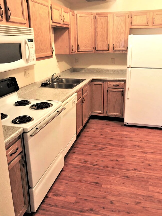 Foto del edificio - 7606 Westward Way