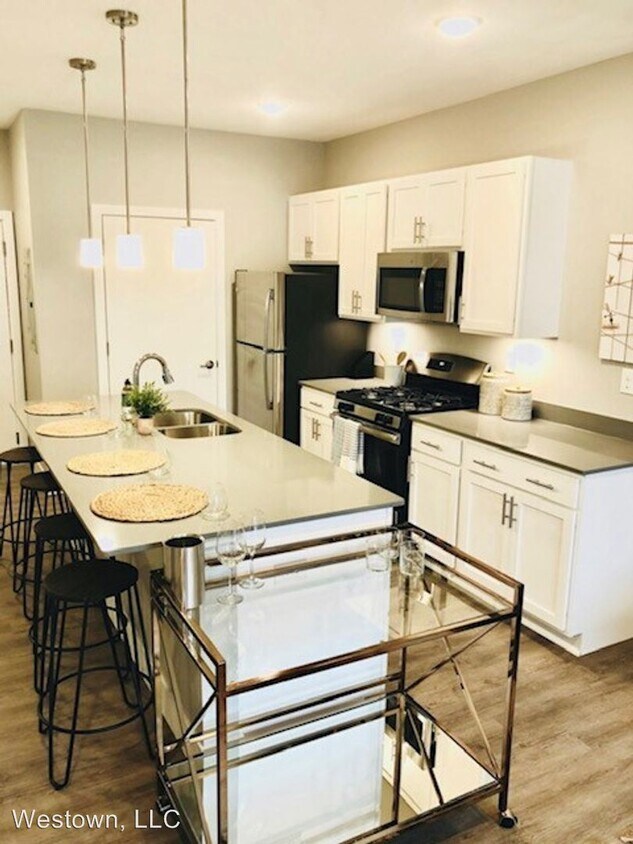 Building Photo - 1 br, 1 bath Apartment - 217 Westown Drive NW