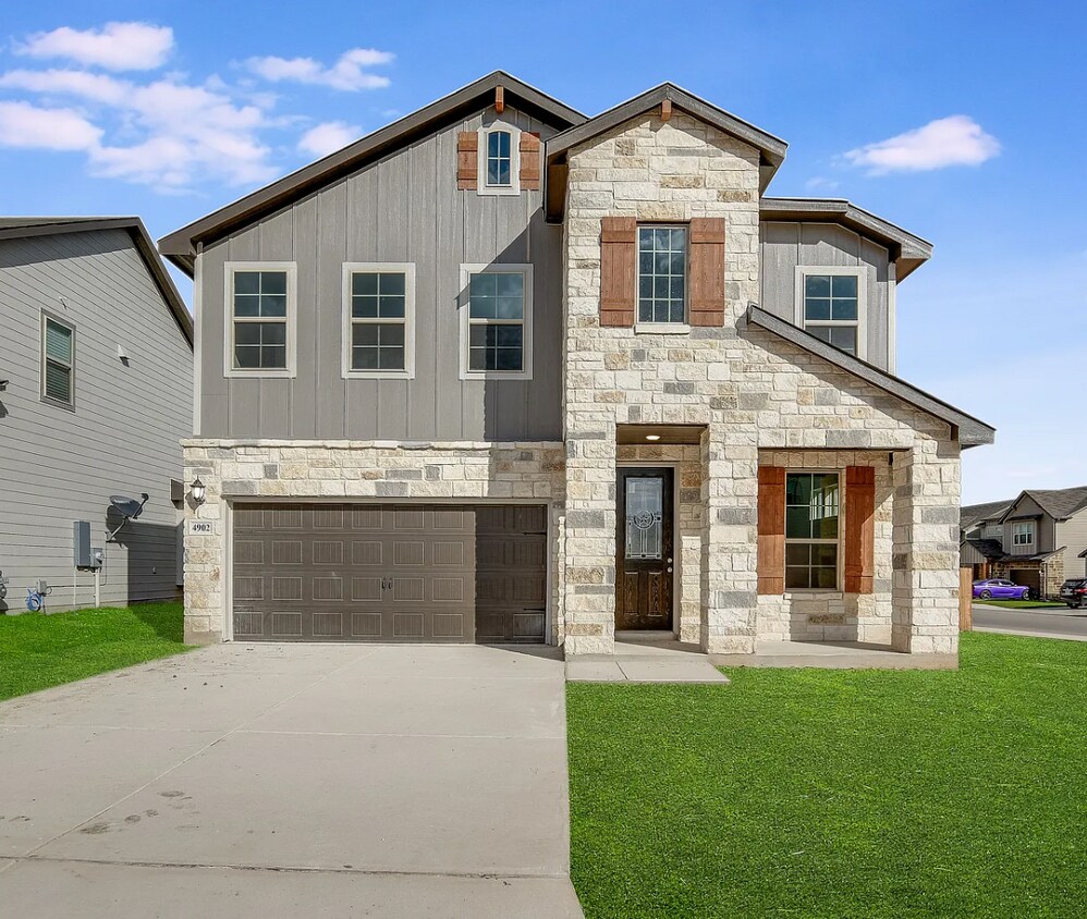 Primary Photo - 4902 Drifter Oaks
