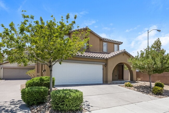 Building Photo - 6083 W Dewey Dr