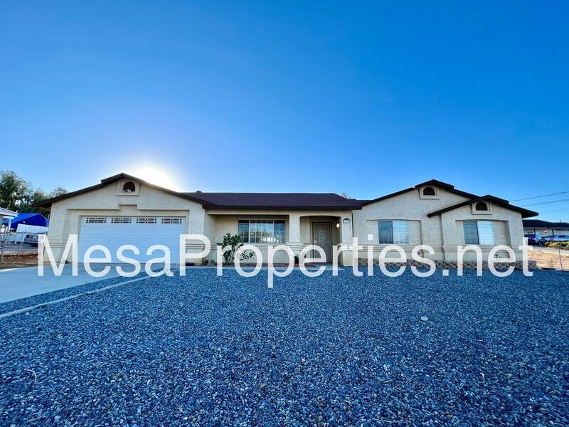 11950 3rd Ave, Hesperia, CA 92345 House for Rent in Hesperia, CA