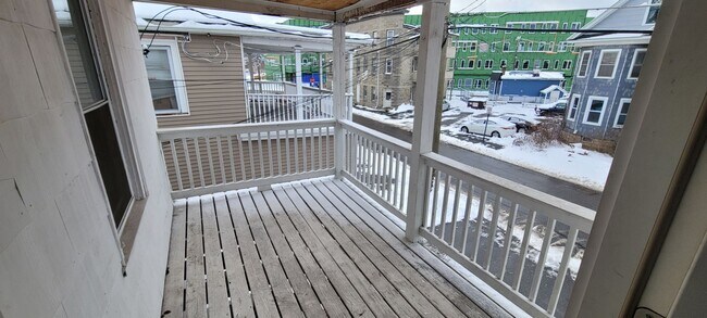 Foto del edificio - 53 Center St