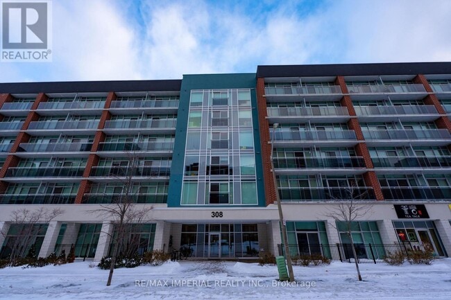 Building Photo - 308 Lester St