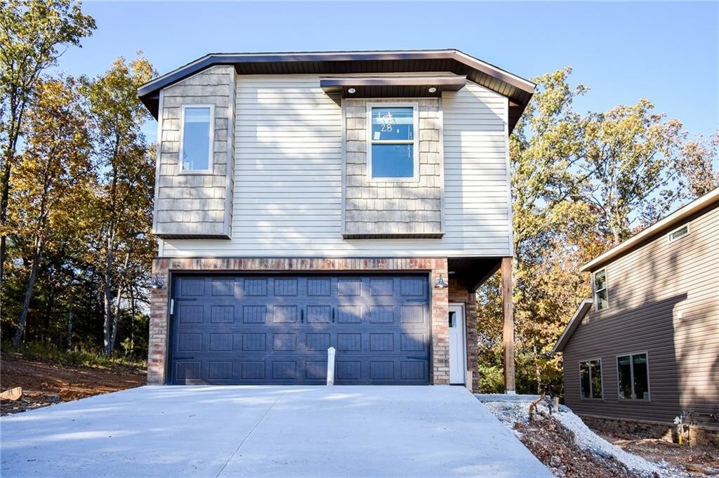 8 S Pinyon Point, Fayetteville, AR 72701 House Rental in Fayetteville