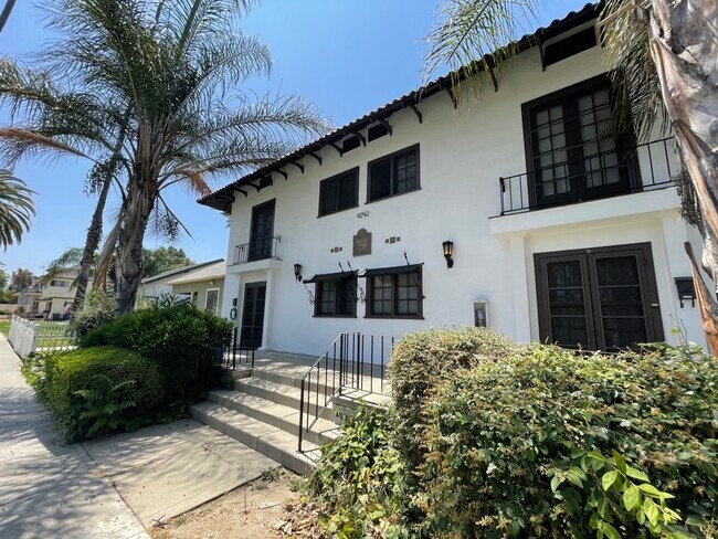 Building Photo - 4292 Mission Inn Avenue, Unit 3718