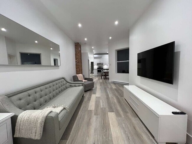Photo du bâtiment - 1260 Rue Saint-André