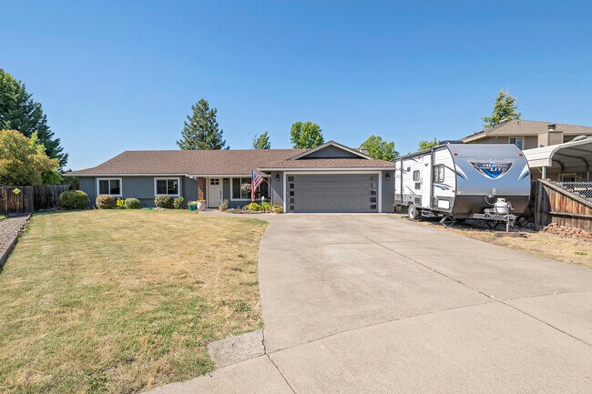 Foto del edificio - 2241 Gardendale Cir