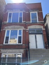 Building Photo - 303 W 24th St