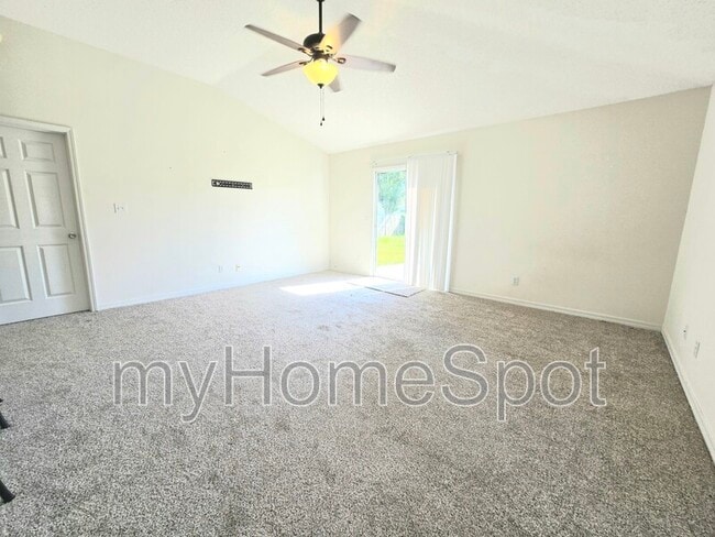 Building Photo - 2497 Redoubt Ave