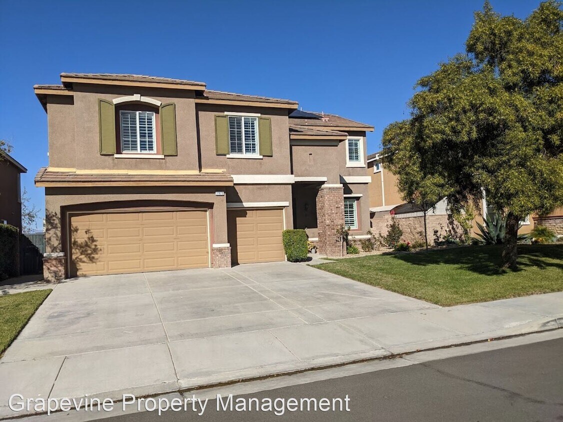Primary Photo - 4 br, 3 bath House - 31870 Serrento Drive