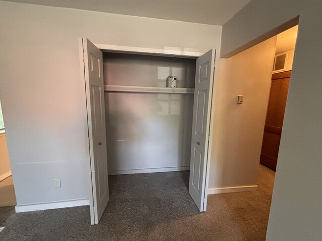 Building Photo - 4072 Agnes Ave