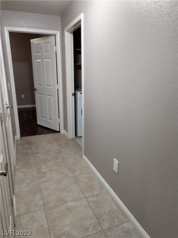 Building Photo - 1050 E Cactus Ave