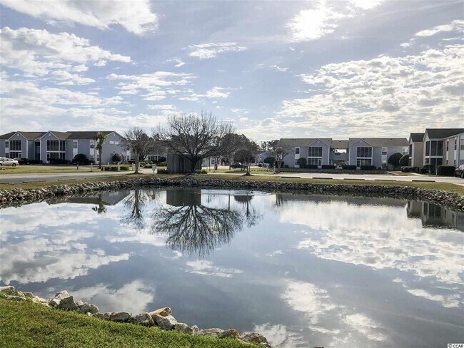 Building Photo - 2240 Andover Dr