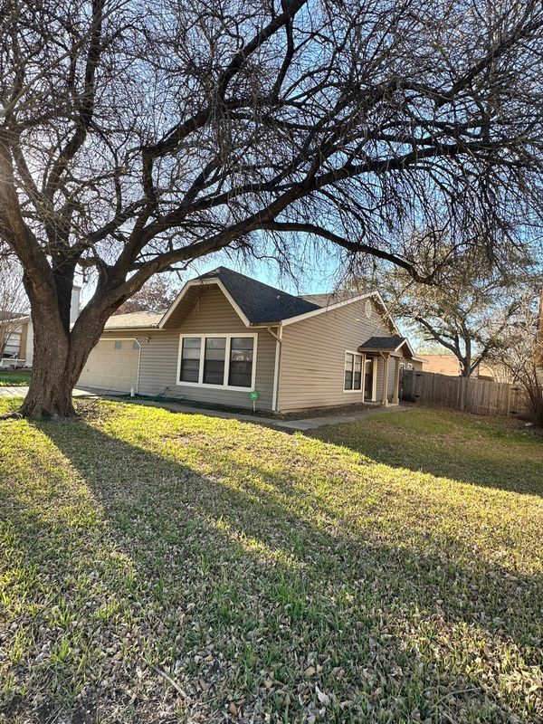Building Photo - 5718 Jones Falls Dr