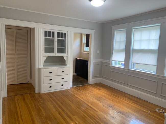 Foto del edificio - 136 Arlington St