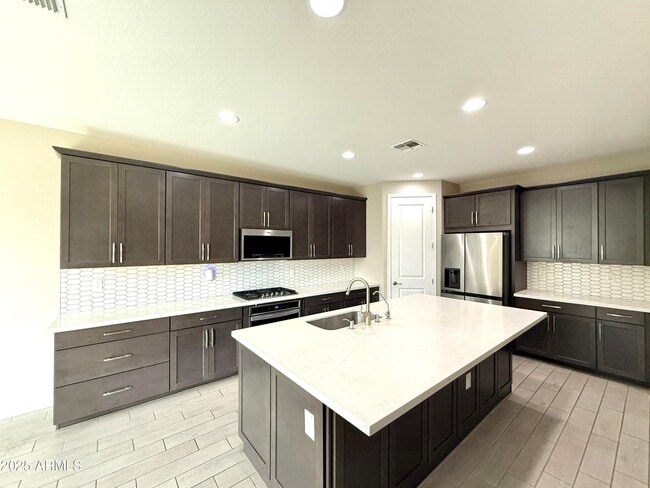 Foto del edificio - 5542 N 107th Ln