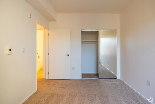 Bedroom - Village at the Crossing 55+ Senior Community