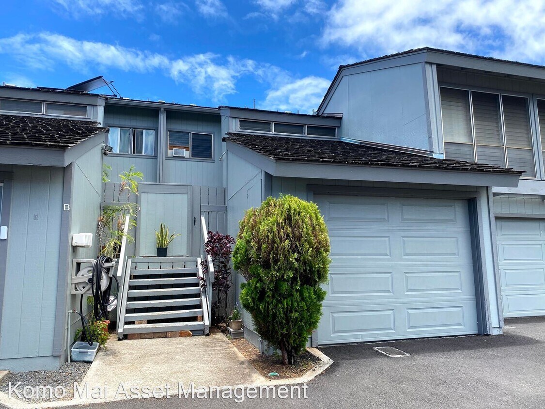 Primary Photo - 2 br, 1.5 bath House - 98-1475 KAAHUMANU S...