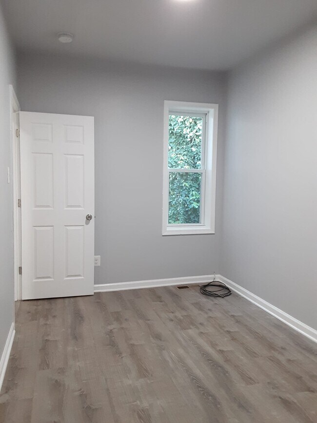 Foto del edificio - 6052 Magnolia St